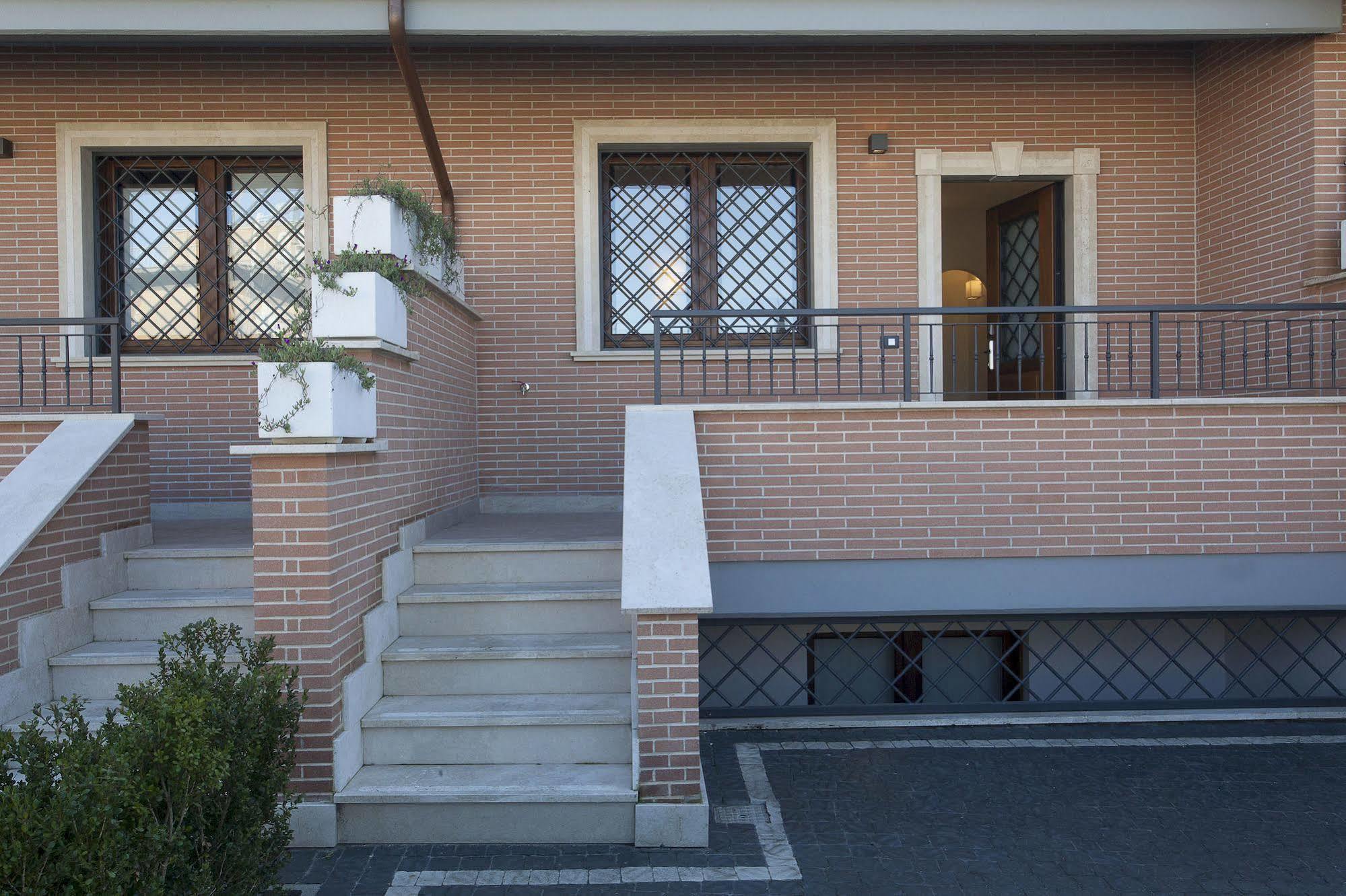 Domus Anagnina Villa Ciampino Exterior photo